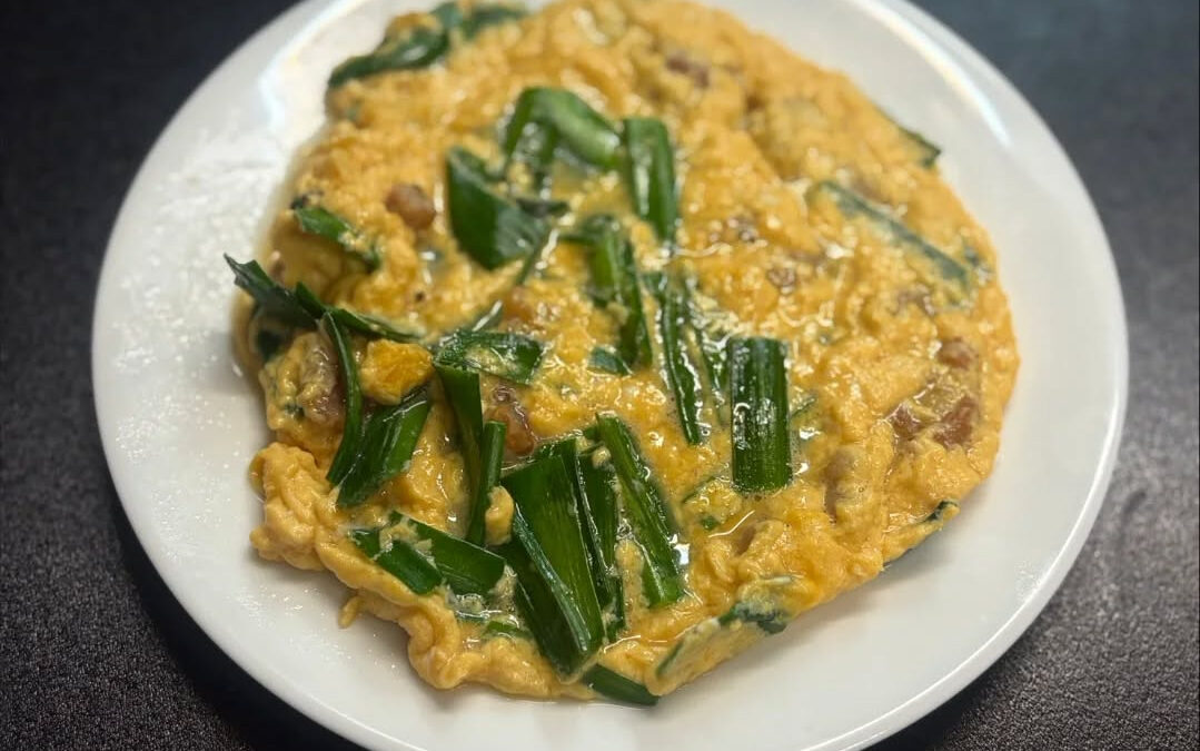 ★鶏セセリのニラ玉炒め★